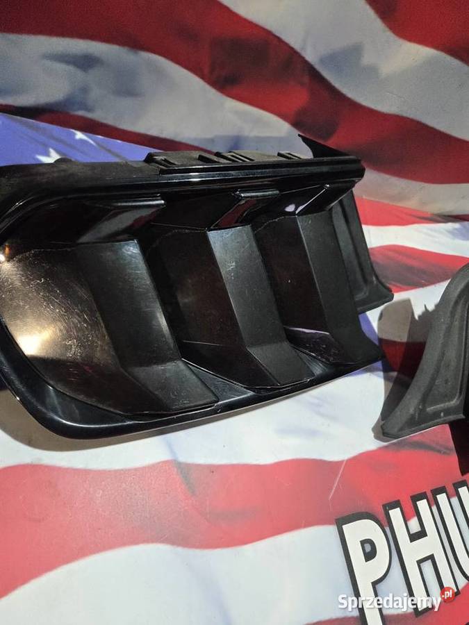 LAMPA TYLNA L R FORD MUSTANG 1823 R WERSJA USA