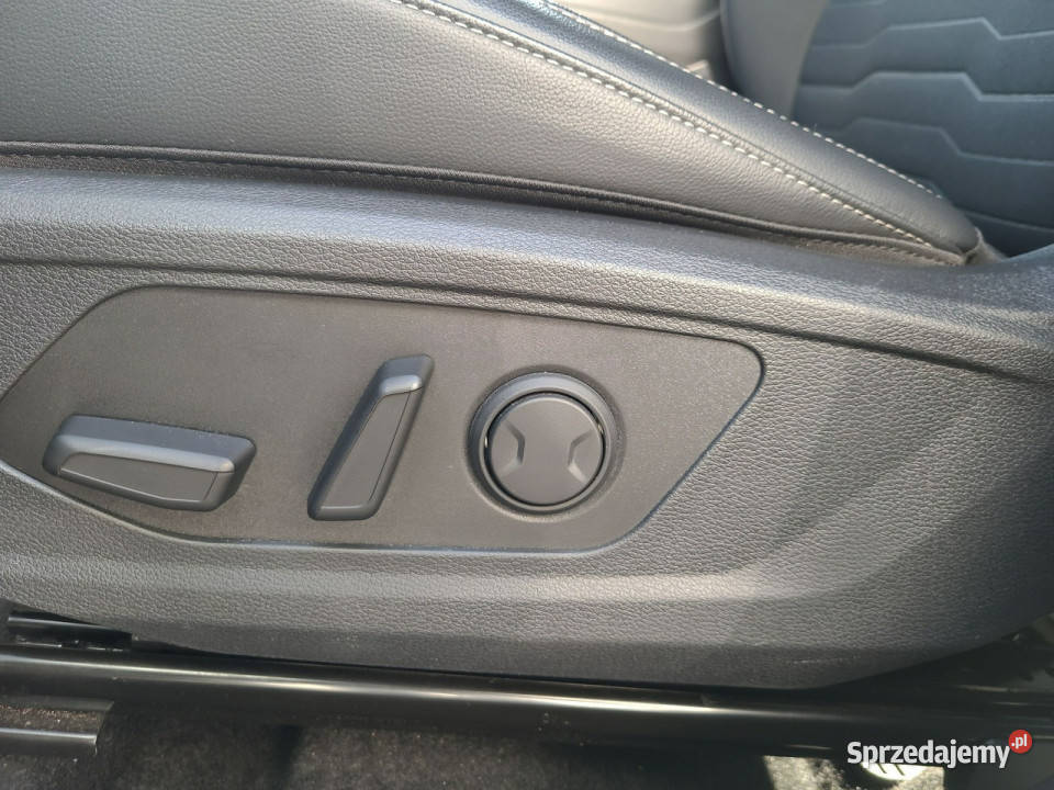 Kia Sportage AEBBusiness Line180Automatpierwszy nieuszkodzony Toruń