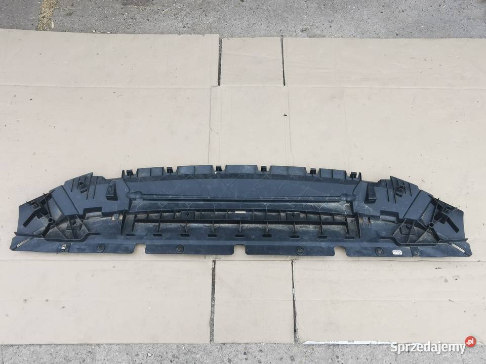 Płyta osłona pod zderzak przód audi Q5 II 2 Karoseria Sieraków sprzedam