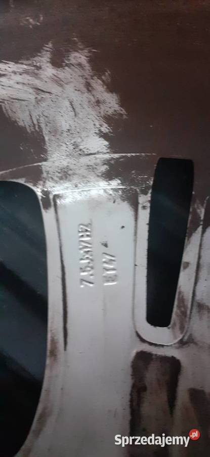 Felgi Aluminiowe z Oponami 17 Mercedes C klasa Żary