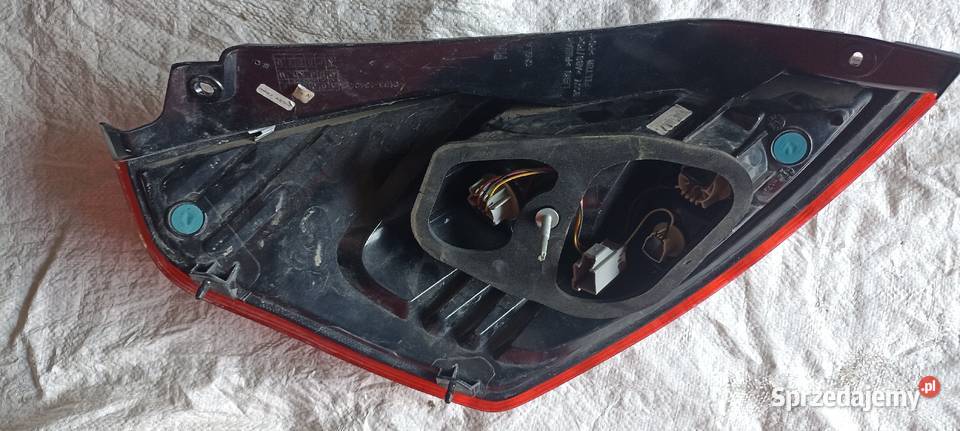 Lampa tył ford fiesta MK7 prawa Olsztyn