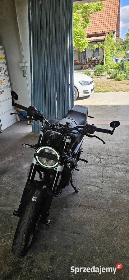 Husqvarna Vitpilen Svartpilen 401 2021r Wrocław