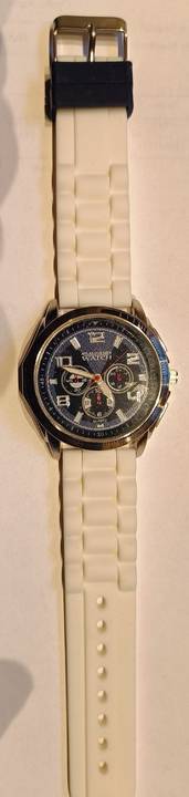 NOWY sportowy zegarek z białą bransoletką ładny Brwinów