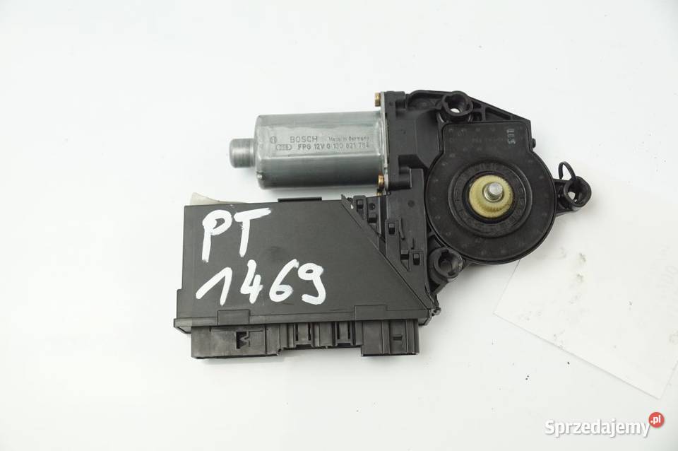 3D0959794C PRAWY TYŁ TOUAREG I SILNICZEK SZYBY osobowe kujawsko-pomorskie Lipno