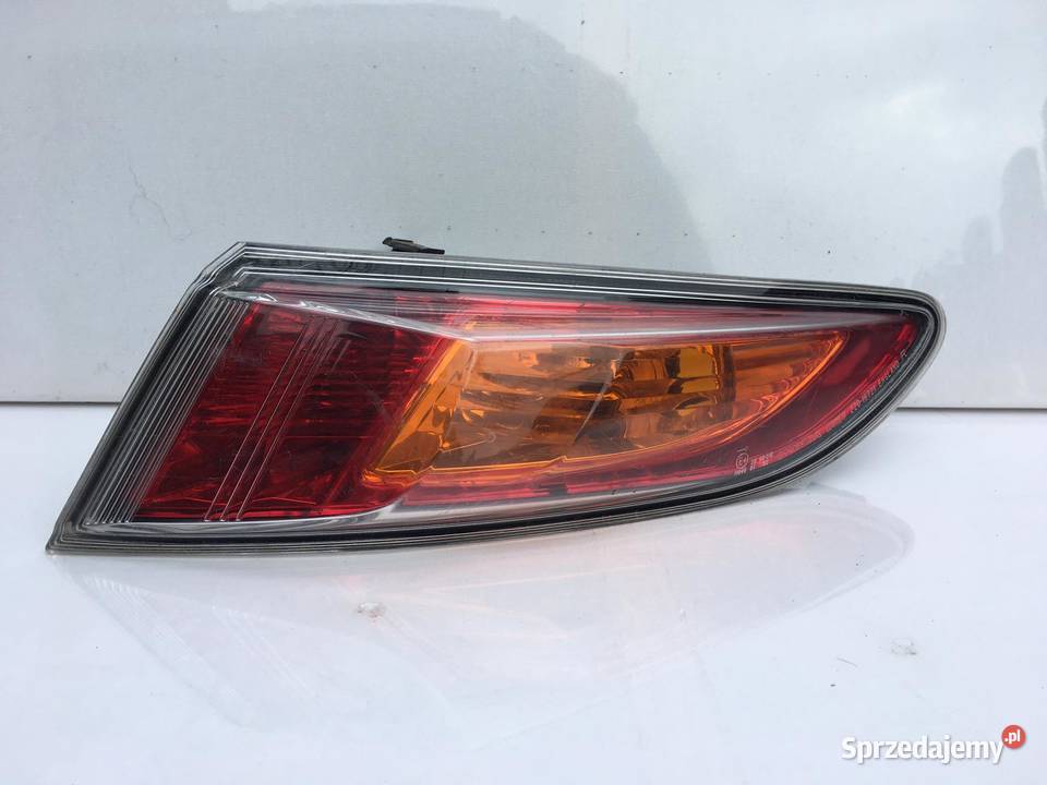 HONDA CIVIC 7 UFO PRAWA LAMPA TYŁ Ostroróg