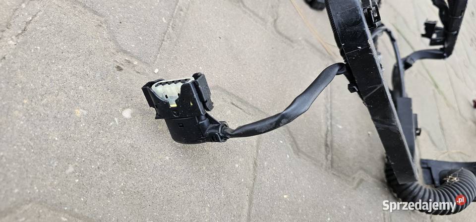 Wiązka silnika mercedes w203 20k 2035408905 osobowe Zbąszyń sprzedam