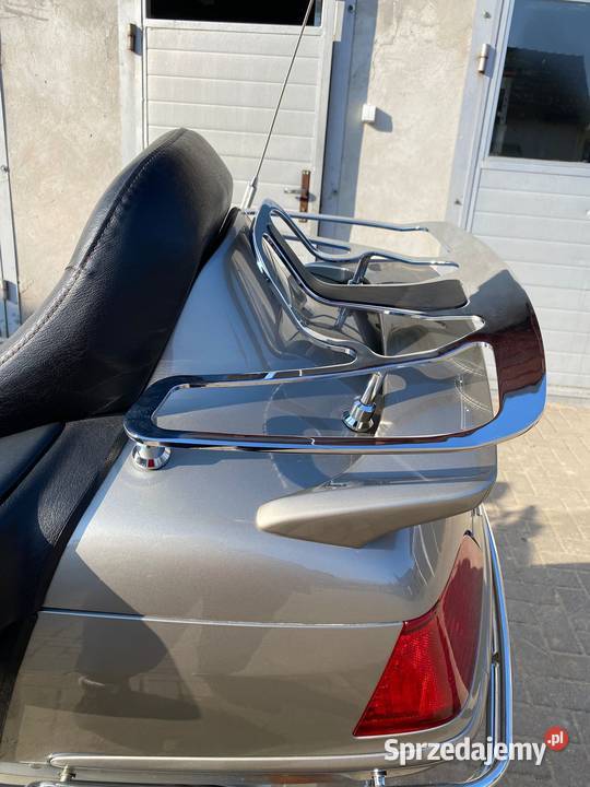 Honda Goldwing GL1800 Bagażnik płaski chrom nowy wielkopolskie Myje sprzedam