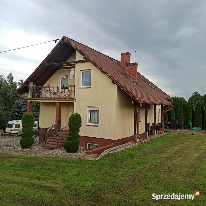 Dom Polski Świętów cegła Głuchołazy