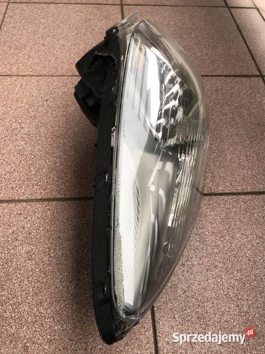 LAMPA PRZÓD LEWA TOYOTA YARIS II 2 LIFT śląskie Kozy