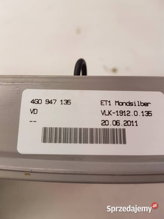 LAMPKA OŚWIETLENIE KABINY AUDI A6 C7 4G0947135 Przystajń sprzedam