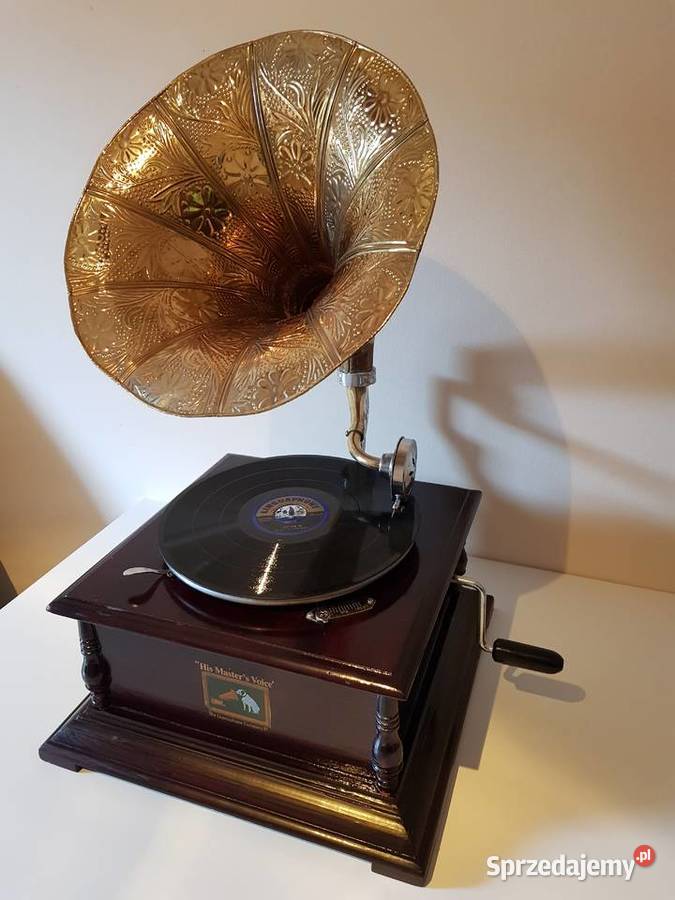 Gramofon drewniany z mosiężną trąbą nakręcany na Tarnobrzeg sprzedam