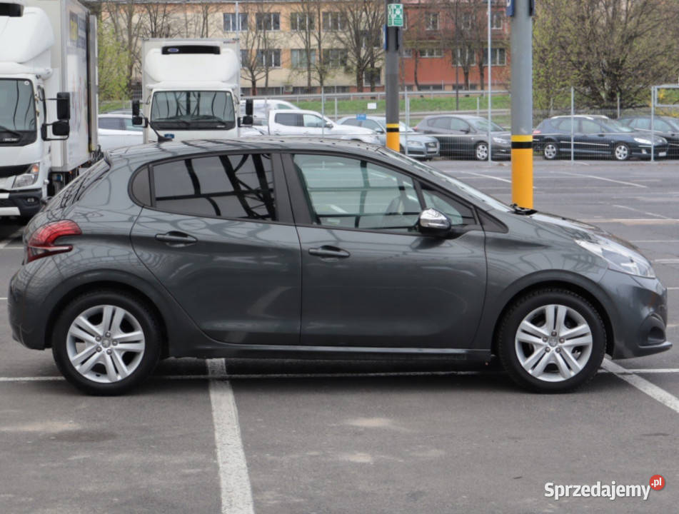 Peugeot 208 12 PureTech tempomat Lublin sprzedam