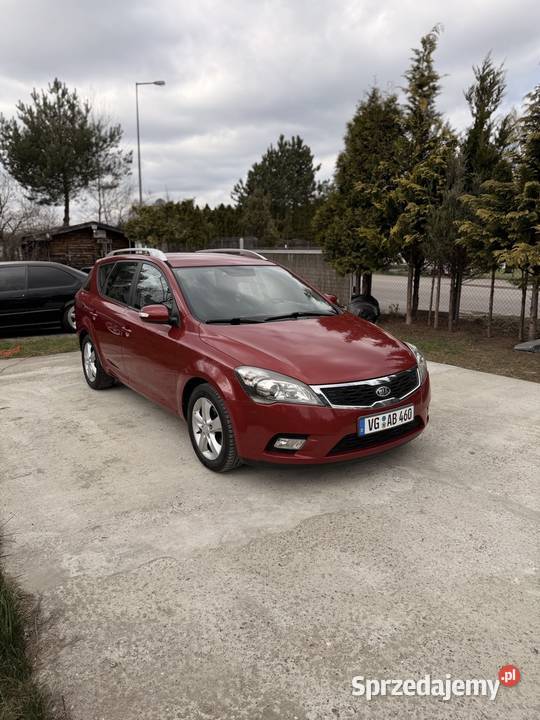 Kia Ceed 16 benzynaniski przebiegsuper Rok produkcji 2013 Warszawa