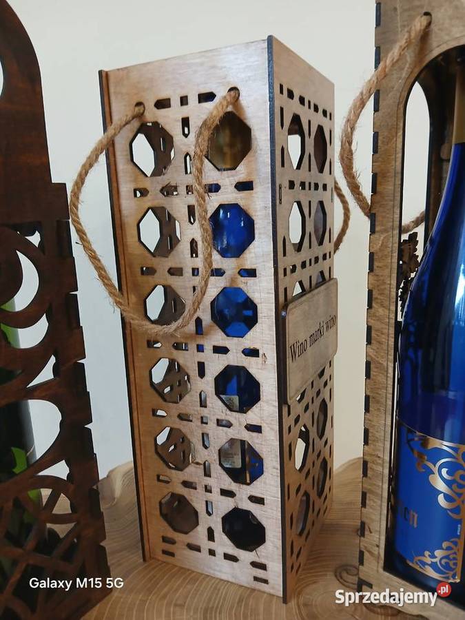 Skrzynka na wino bo foliówka to obciach Skawina sprzedam