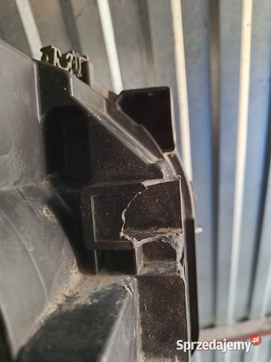 JEEP RENEGADE XENON LAMPA PRZEDNIA PRAWA EUROPA lubelskie Biskupice sprzedam