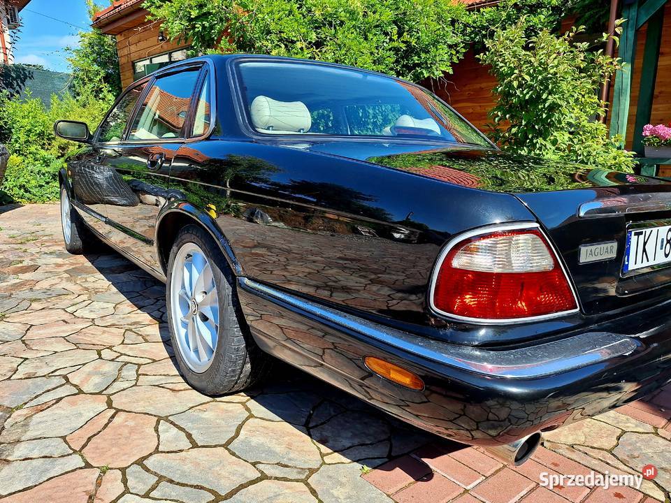 Jaguar XJ x308 Sport 40 V8 Rok produkcji 1998 Leszczyny