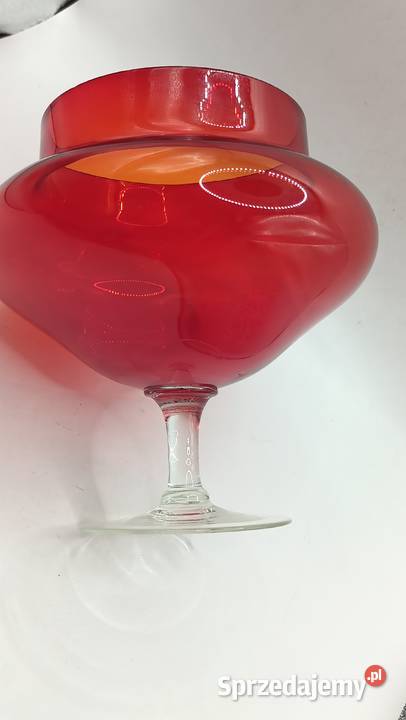 Wazon puchar szklany czerwony rubinowy Zamość