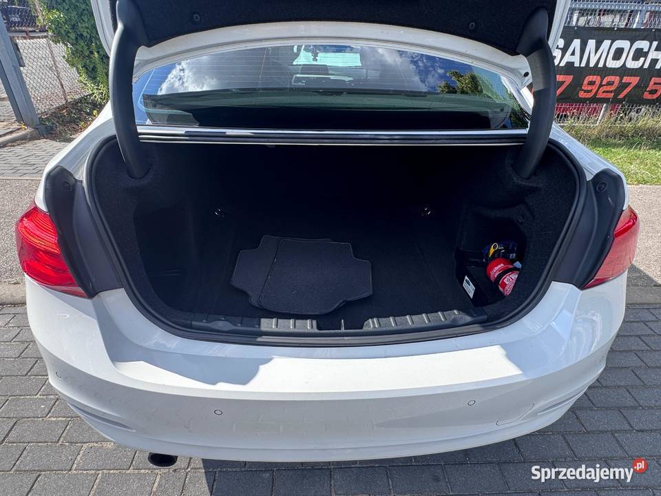 Bmw 320i Benzyna 2017 Zadbany Klimatyzacja nieuszkodzony Częstochowa