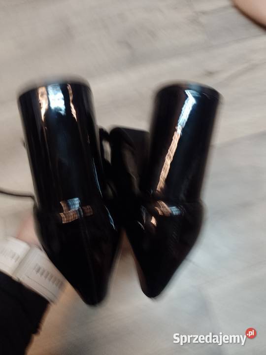41 Czarne czółenka wieczorowe z zapięciem NOWE skóra ekologiczna Kraków sprzedam
