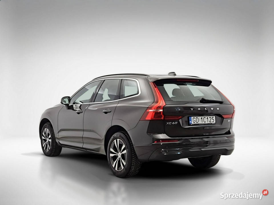Volvo XC 60 B4 D Core aut Z Polskiego Salonu lakier metallic Warszawa