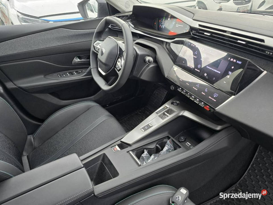 Peugeot 308 P5 2021 Hatchback dolnośląskie Komorniki