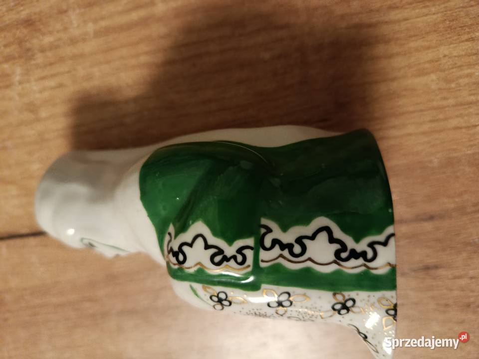 Porcelanowa figurka kobiety w turbanie Pozostałe Choszczno