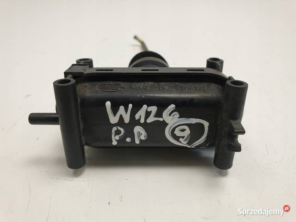 Mercedes W126 SEC SIŁOWNIK TYLNEGO ZAMKA Prawy Rudka