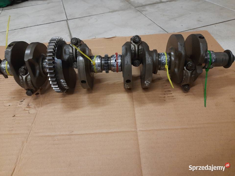 Suzuki GSF 600 wał korbowowy panewki korby Silniki i osprzęt