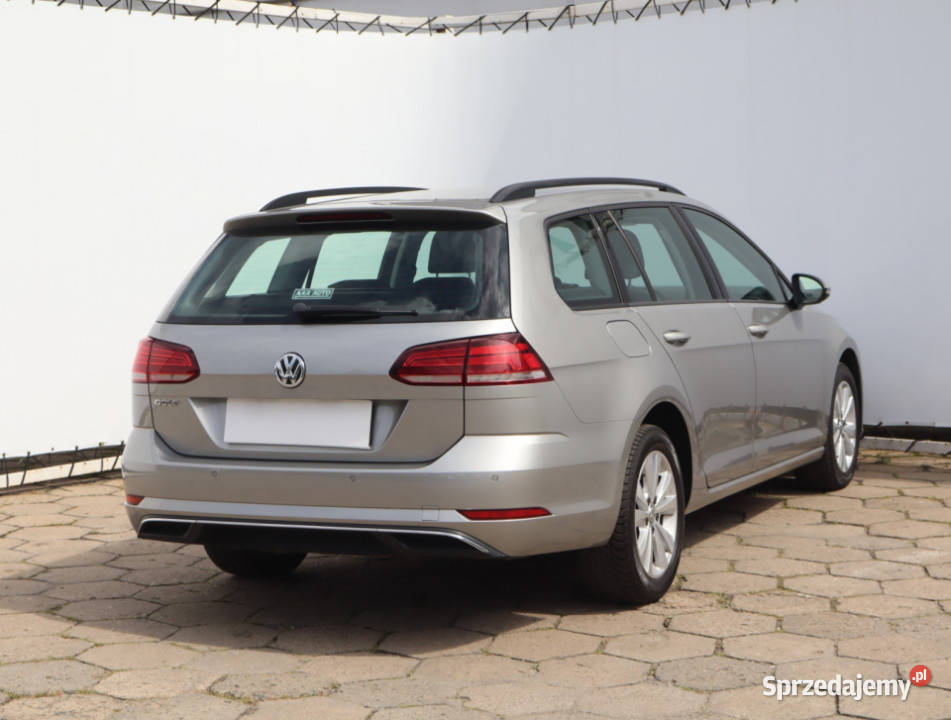 VW Golf 16 TDI światła do jazdy dziennej