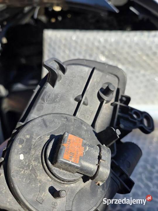 Halogen prawy Audi A5 8T 8T0941700F osobowe dolnośląskie