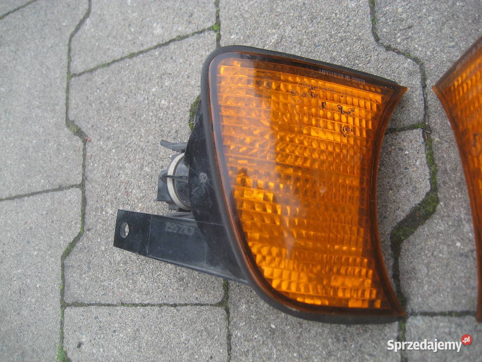 bmw 5 e34 8890r kierunkowskaz przód prawy lewy sprzedam