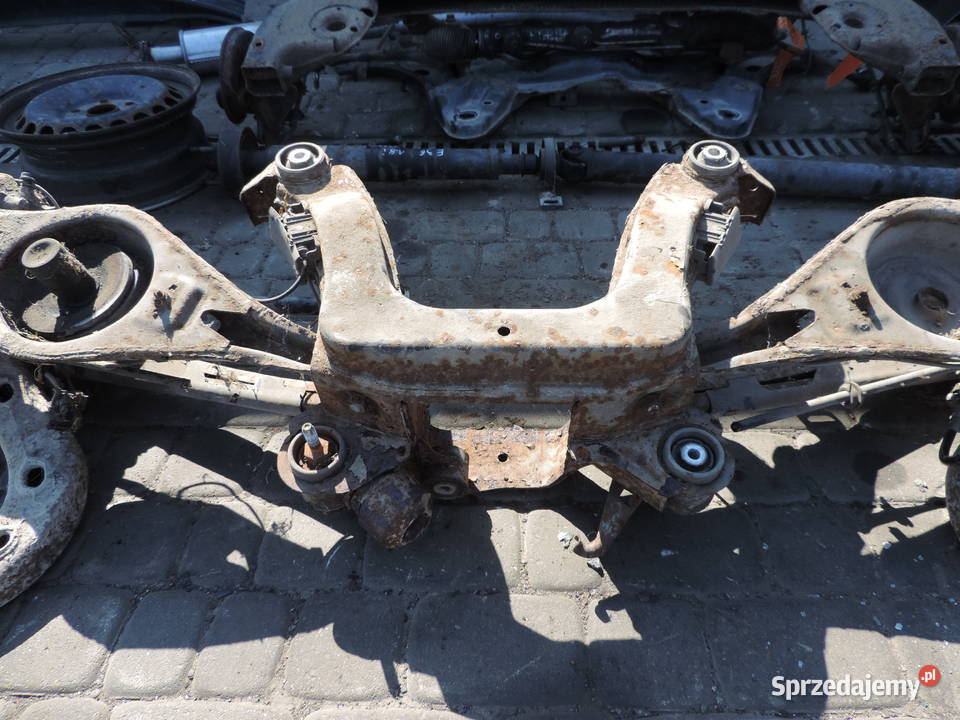 ZAWIESZENIE TYŁ BELKA SANKI TRAWERS BMW E36 Nowy Sącz sprzedam