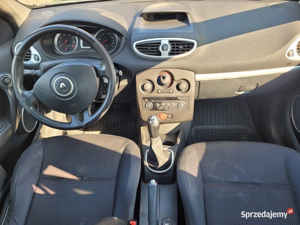 Clio III 12 16V 75 szyberdach klimatyzacja 4/5 Kraków