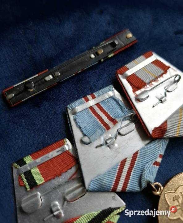 3 medale baretki weteranie Armii Radzieckiej pomorskie Wejherowo