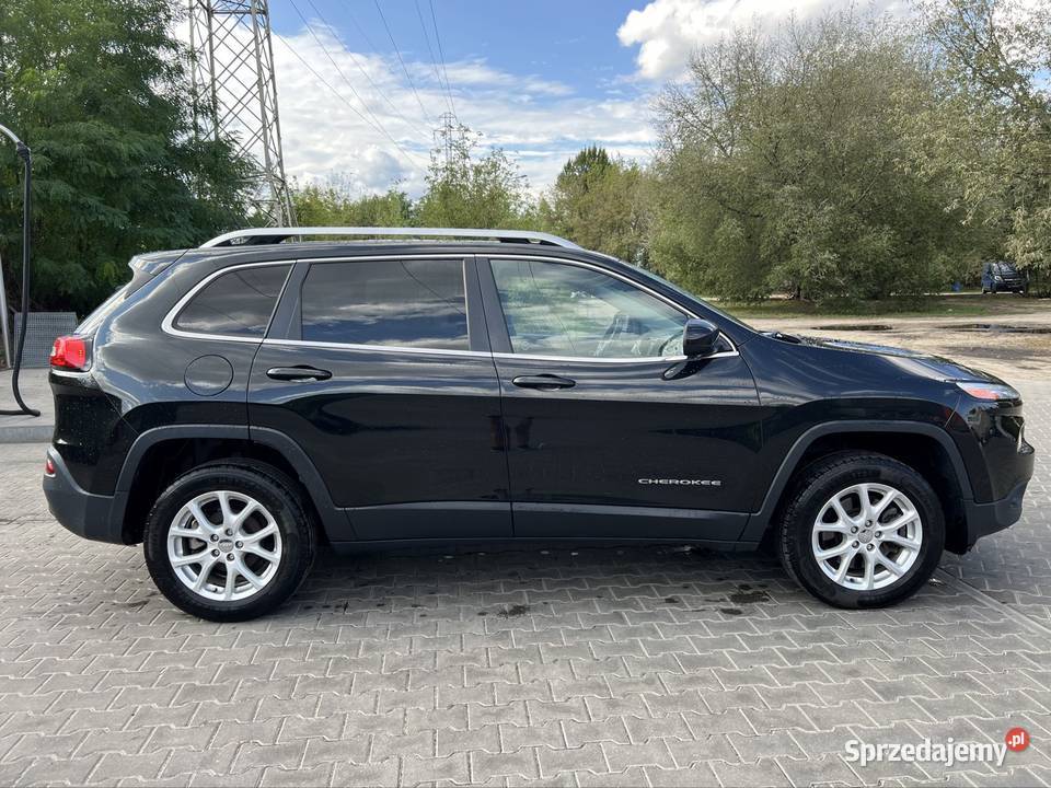 Jeep Cherokee 2015 24 Warszawa