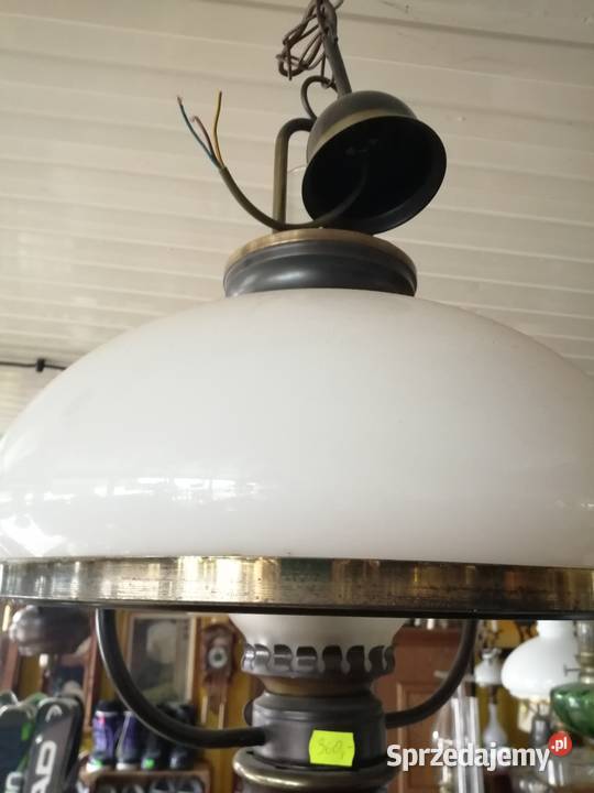 Lampa z podświetlanym dołem