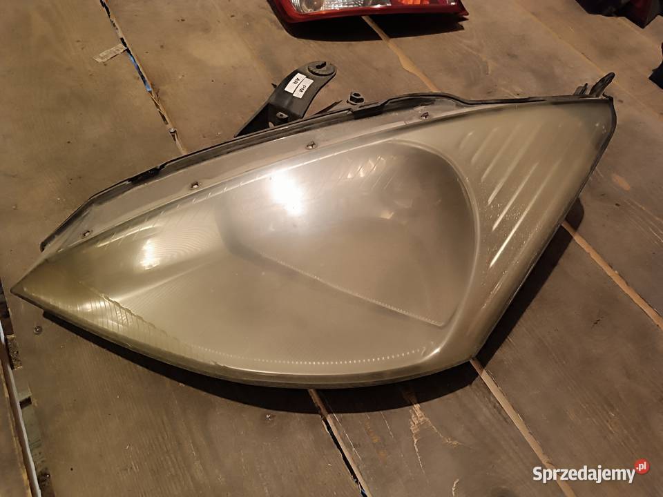 Lampa przednia lewa przód Ford Focus MK1 Radłów sprzedam