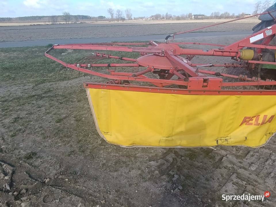 Zgrabiarka karuzelowa Fella Grabów sprzedam