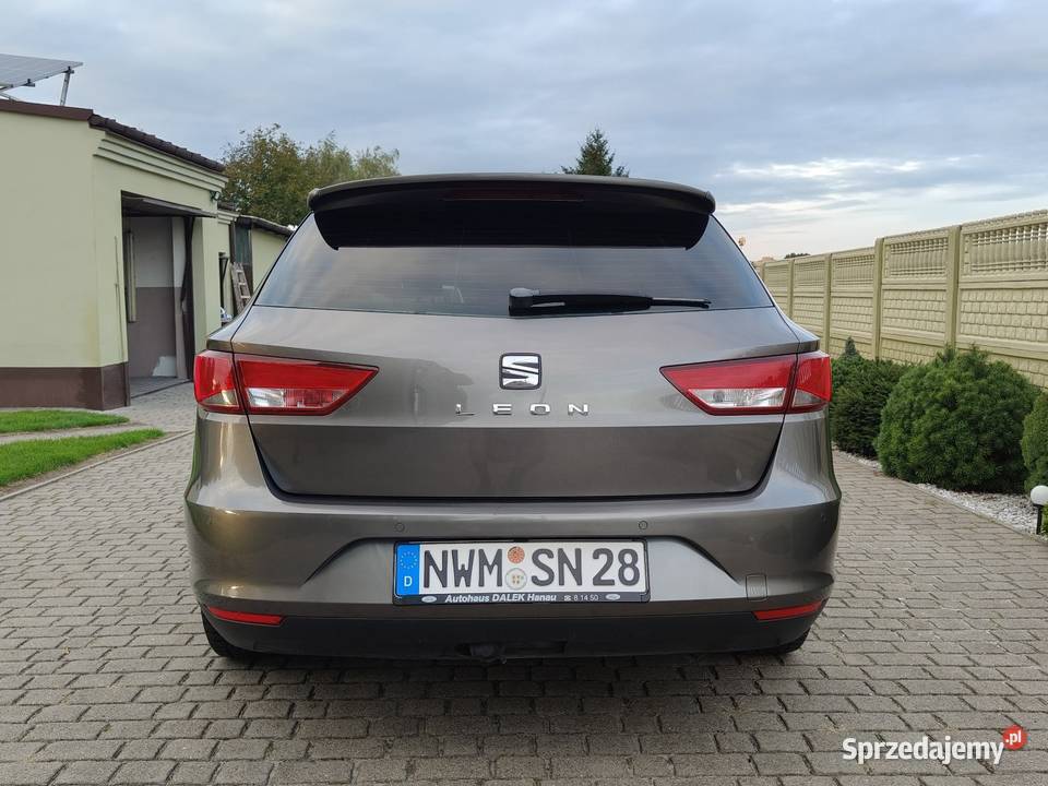 SEAT LEON oryginalny lakier Książka serwisowa sprzedam