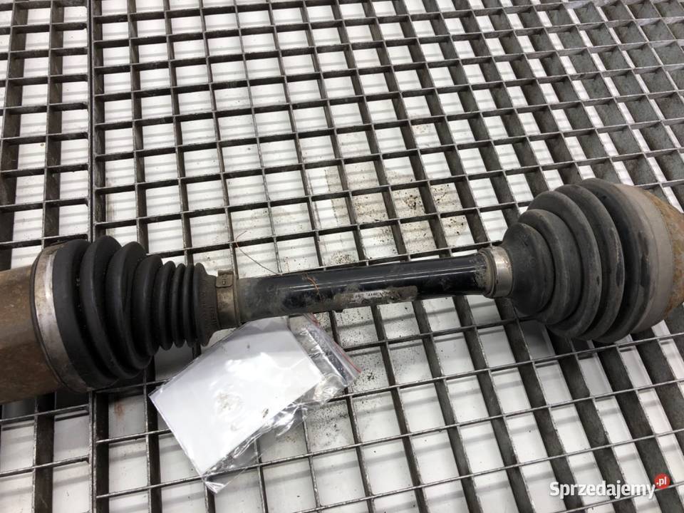 PÓŁOŚ LEWY PRZÓD AUDI TT 8S 25 400 PRZEGUB