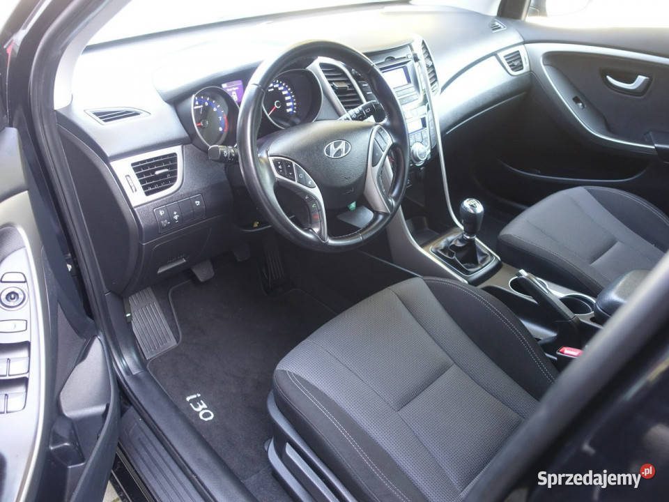 Hyundai i30 16i Klimatronik Ledy Alu Bluetooth Kombi śląskie Częstochowa