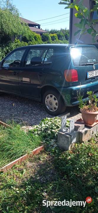 VW Polo 14 benzyna 1996 Rok produkcji 1996 Czernica