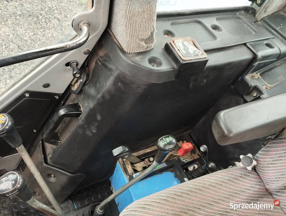 Ciągnik landinii 9080 z ładowaczem Rawica Nowa