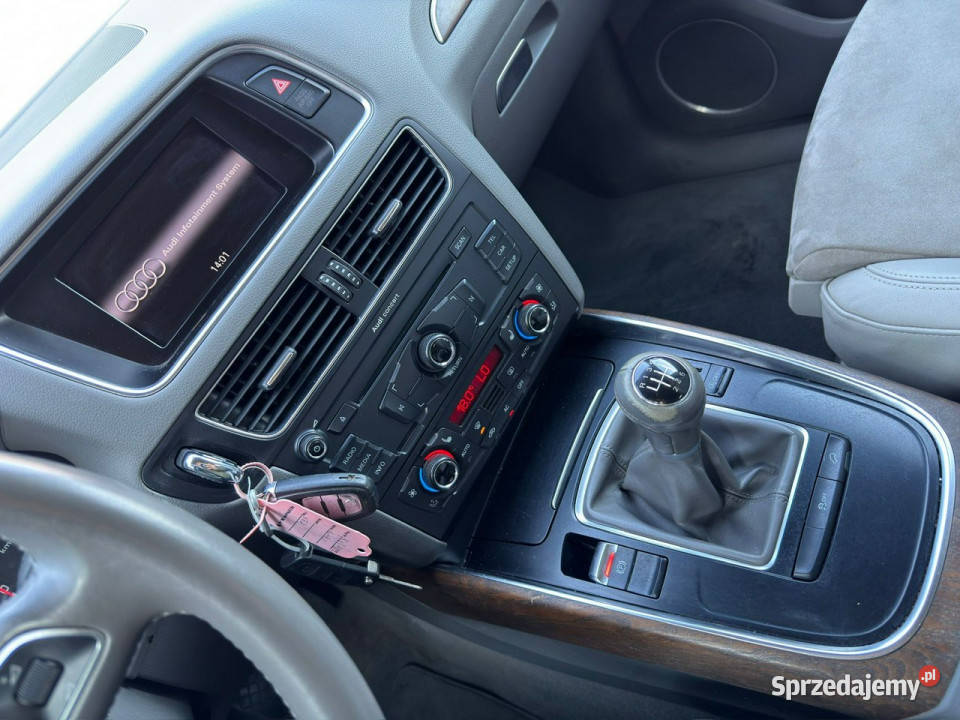 Audi Q5 udokumentowany przebieg serwisowana 1968cm3 Zwoleń