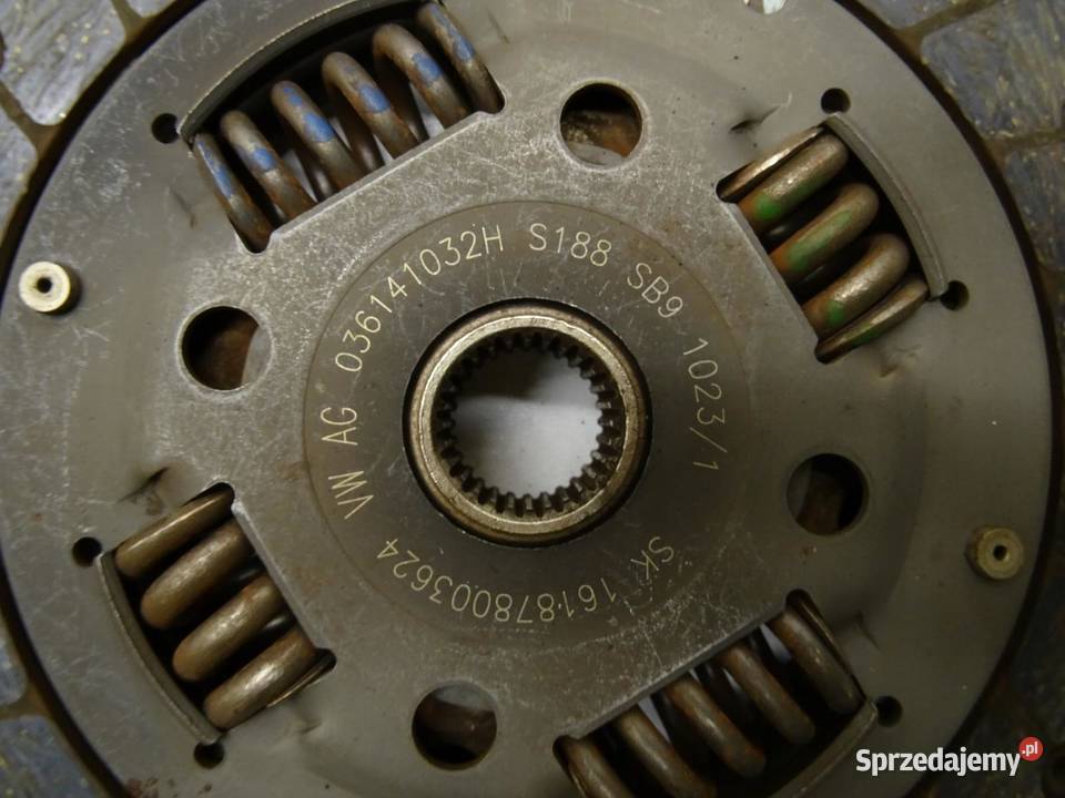 SPRZĘGŁO DWUMAS DWUMASOWE 14 TSI 04E141025 AUDI