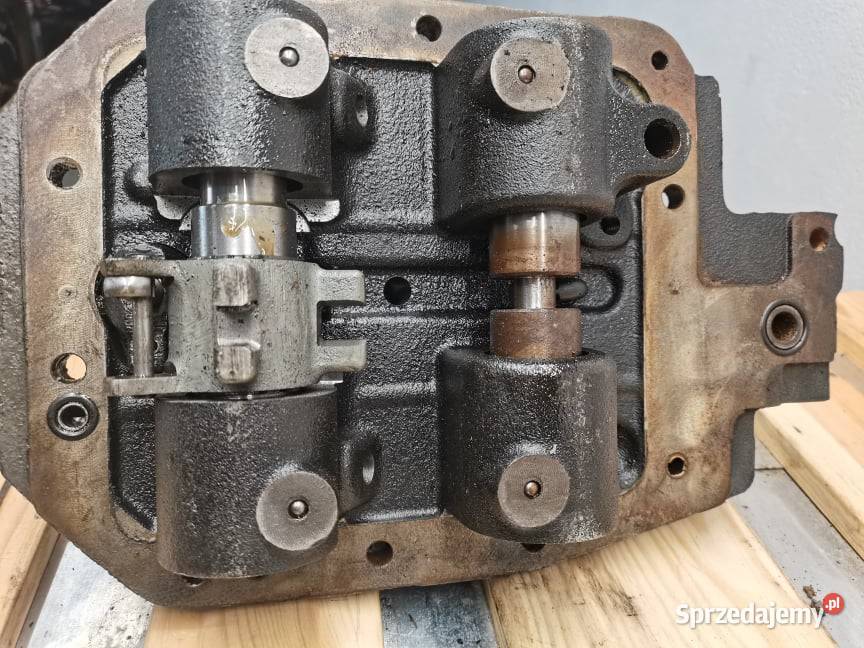 Valtra T Blok zaworowy TB0937 Rolnictwo Wilkowo