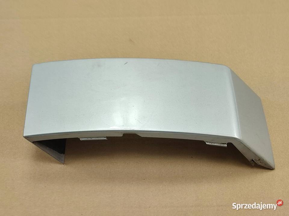 LISTWA POD LAMPĘ PRAWY TYŁ VOLVO XC90 I 275 2002 Listwy i nakładki sprzedam