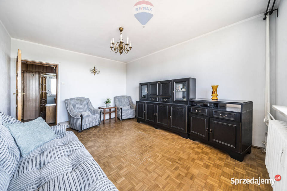 Trzy pokoje winda balkon Łazarz Poznań