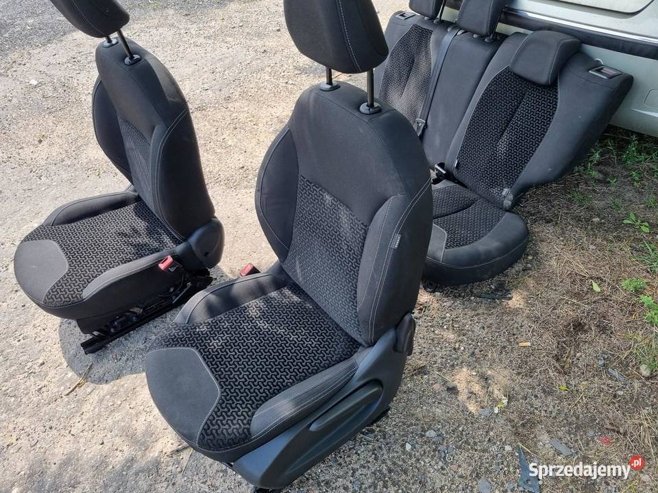 FOTEL FOTELE KANAPA TYLNA TYŁ CITROEN C3 II Części samochodowe