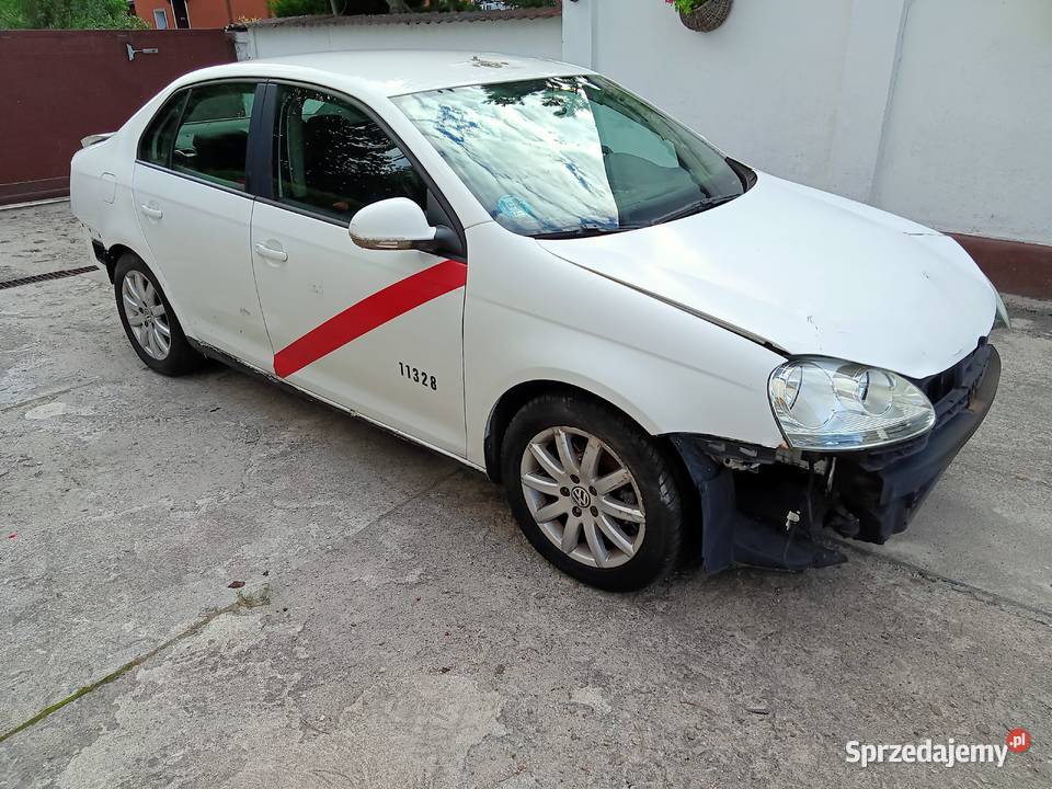 VW Jetta 16i MPI 102 LPG 2009r kolizji przyciemniane szyby